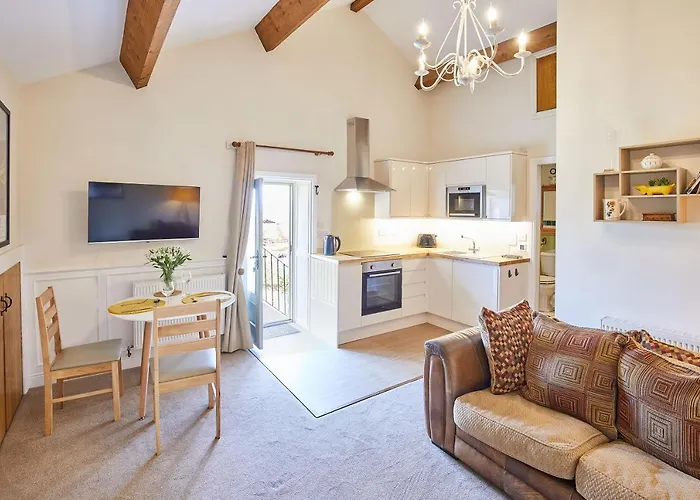Host & Stay - The Hayloft