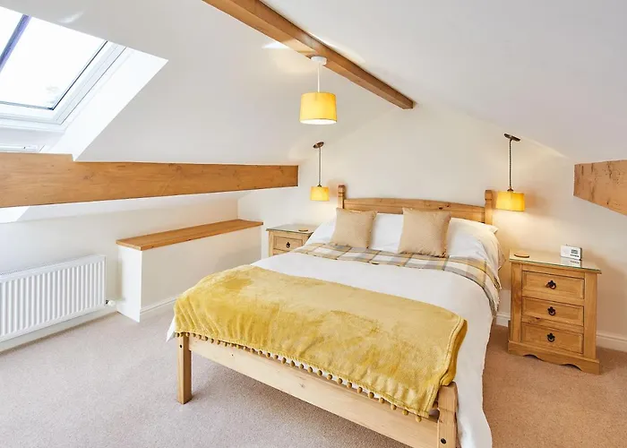 Host & Stay - The Hayloft