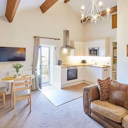 Host & Stay - The Hayloft Ilkley Exterior photo